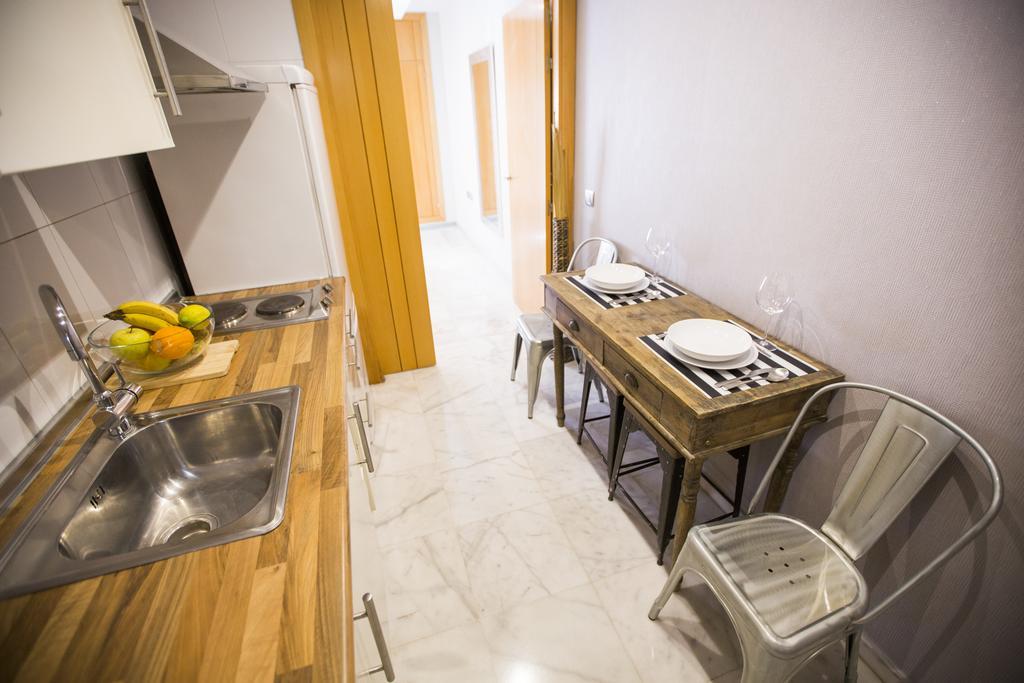 Ab Apartamentos Reding Málaga Dış mekan fotoğraf