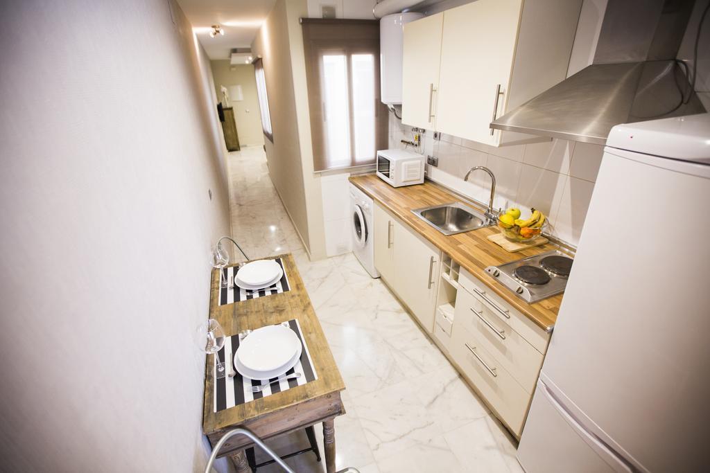 Ab Apartamentos Reding Málaga Dış mekan fotoğraf