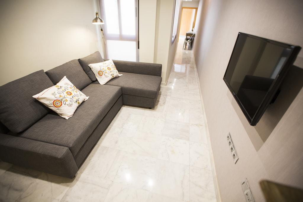 Ab Apartamentos Reding Málaga Dış mekan fotoğraf