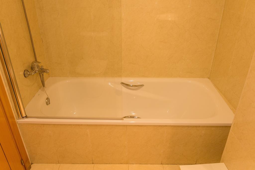 Ab Apartamentos Reding Málaga Dış mekan fotoğraf